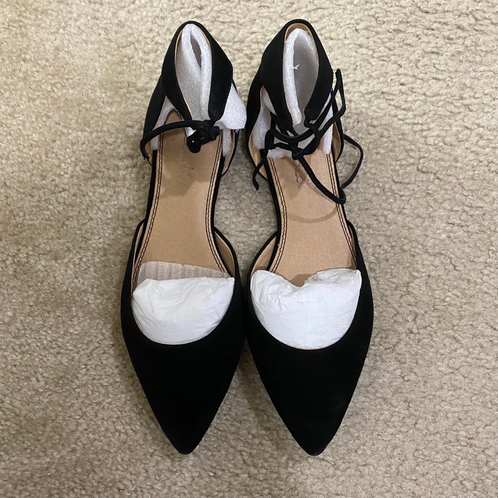 BRAND NEW Authentic Splendid Black flats!